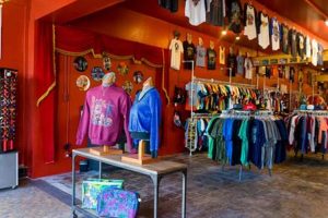 Unearthing Gold Mine Vintage: Treasures & Tips Safem Fabrication - Precision Engineering & Custom Manufacturing Solutions Unearthing Gold Mine Vintage: Treasures & Tips | Safem Fabrication - Precision Engineering & Custom Manufacturing Solutions