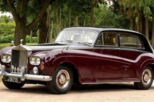 Own a Classic: Rolls Royce Vintage Car Collection & Guide Safem Fabrication - Precision Engineering & Custom Manufacturing Solutions Own a Classic: Rolls Royce Vintage Car Collection & Guide | Safem Fabrication - Precision Engineering & Custom Manufacturing Solutions