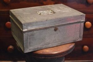 Secure Vintage Lock Box: Antique Chests & More Vintage Treasures: Discover Rare Antiques, Collectibles & Retro Finds Secure Vintage Lock Box: Antique Chests & More | Vintage Treasures: Discover Rare Antiques, Collectibles & Retro Finds