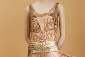 Shop Authentic Vintage 1920s Dresses: Styles & Care Vintage Treasures: Discover Rare Antiques, Collectibles & Retro Finds Shop Authentic Vintage 1920s Dresses: Styles & Care | Vintage Treasures: Discover Rare Antiques, Collectibles & Retro Finds