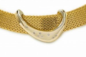 Timeless Vintage 14k Gold Choker Necklace Charm Vintage Treasures: Discover Rare Antiques, Collectibles & Retro Finds Timeless Vintage 14k Gold Choker Necklace Charm | Vintage Treasures: Discover Rare Antiques, Collectibles & Retro Finds
