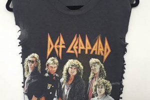 Rock On: Vintage 80s Band T Shirts for True Fans Vintage Treasures: Discover Rare Antiques, Collectibles & Retro Finds Rock On: Vintage 80s Band T Shirts for True Fans | Vintage Treasures: Discover Rare Antiques, Collectibles & Retro Finds