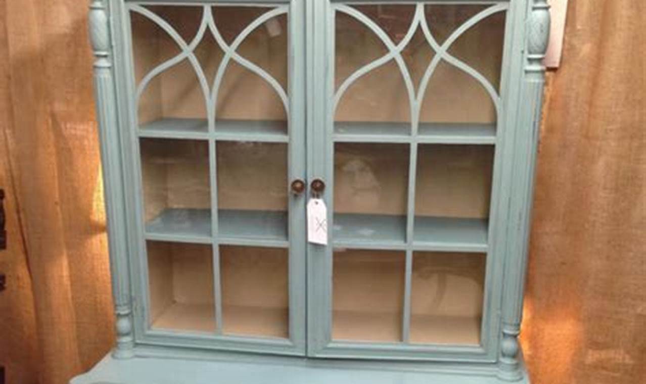 Timeless Style: Vintage Hutch with Glass Doors Decor Vintage Treasures: Discover Rare Antiques, Collectibles & Retro Finds Timeless Style: Vintage Hutch with Glass Doors Decor | Vintage Treasures: Discover Rare Antiques, Collectibles & Retro Finds