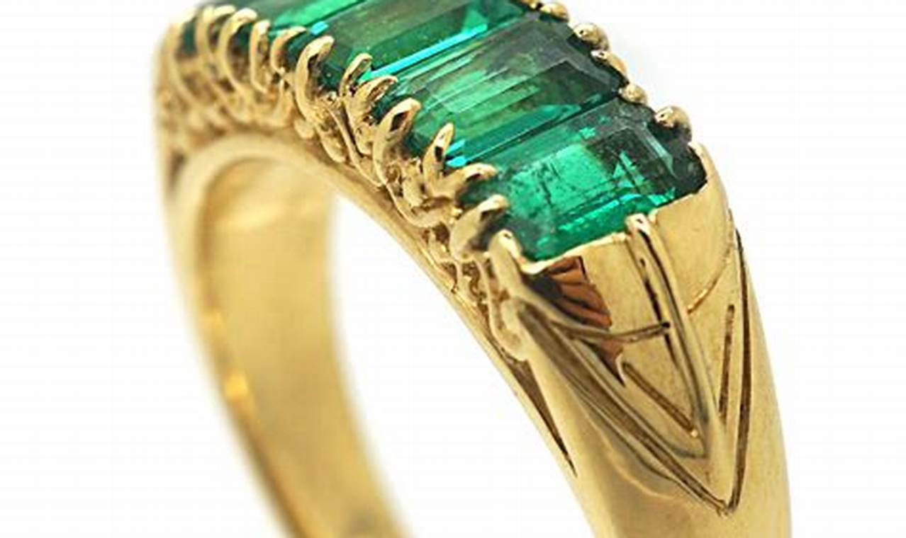 Discovering Vintage Emerald and Gold Rings Vintage Treasures: Discover Rare Antiques, Collectibles & Retro Finds Discovering Vintage Emerald and Gold Rings | Vintage Treasures: Discover Rare Antiques, Collectibles & Retro Finds