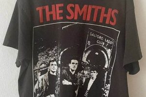 Rock On: The Smiths T Shirt Vintage - Band Tee History Vintage Treasures: Discover Rare Antiques, Collectibles & Retro Finds Rock On: The Smiths T Shirt Vintage - Band Tee History | Vintage Treasures: Discover Rare Antiques, Collectibles & Retro Finds