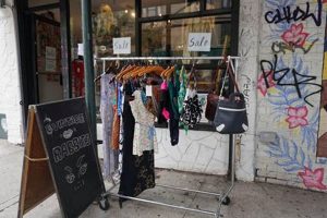 Williamsburg Brooklyn Vintage Stores Vintage Treasures: Discover Rare Antiques, Collectibles & Retro Finds Williamsburg Brooklyn Vintage Stores | Vintage Treasures: Discover Rare Antiques, Collectibles & Retro Finds