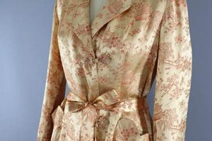 Embrace the Past: Vintage Dressing Gown Styles & More Vintage Treasures: Discover Rare Antiques, Collectibles & Retro Finds Embrace the Past: Vintage Dressing Gown Styles & More | Vintage Treasures: Discover Rare Antiques, Collectibles & Retro Finds