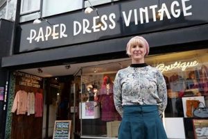 Shop London Paper Dress Vintage: Retro Style Vintage Treasures: Discover Rare Antiques, Collectibles & Retro Finds Shop London Paper Dress Vintage: Retro Style | Vintage Treasures: Discover Rare Antiques, Collectibles & Retro Finds