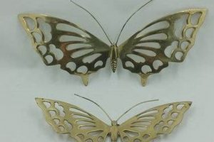 Antique Vintage Brass Butterflies: Decor & More Vintage Treasures: Discover Rare Antiques, Collectibles & Retro Finds Antique Vintage Brass Butterflies: Decor & More | Vintage Treasures: Discover Rare Antiques, Collectibles & Retro Finds