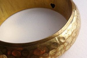 Buy Unique Vintage Brass Bangle Bracelet Today! Vintage Treasures: Discover Rare Antiques, Collectibles & Retro Finds Buy Unique Vintage Brass Bangle Bracelet Today! | Vintage Treasures: Discover Rare Antiques, Collectibles & Retro Finds