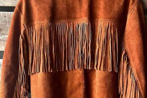 Find Your Dream Vintage Fringe Suede Jacket Today! Vintage Treasures: Discover Rare Antiques, Collectibles & Retro Finds Find Your Dream Vintage Fringe Suede Jacket Today! | Vintage Treasures: Discover Rare Antiques, Collectibles & Retro Finds