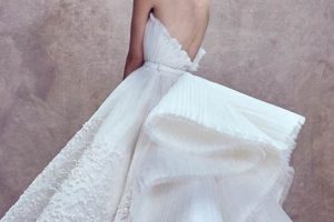 Timeless Elegance: Haute Couture Vintage Dresses Collection Vintage Treasures: Discover Rare Antiques, Collectibles & Retro Finds Timeless Elegance: Haute Couture Vintage Dresses Collection | Vintage Treasures: Discover Rare Antiques, Collectibles & Retro Finds