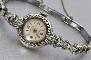 Timeless Silver Watch Vintage: Style & History | Vintage Treasures: Discover Rare Antiques, Collectibles & Retro Finds