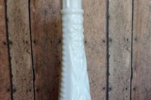 Timeless Beauty: Vintage White Milk Glass Vase Decor Vintage Treasures: Discover Rare Antiques, Collectibles & Retro Finds Timeless Beauty: Vintage White Milk Glass Vase Decor | Vintage Treasures: Discover Rare Antiques, Collectibles & Retro Finds