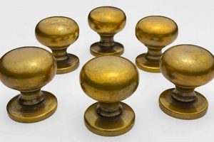 Antique Vintage Dresser Knobs: Style & Value Vintage Treasures: Discover Rare Antiques, Collectibles & Retro Finds Antique Vintage Dresser Knobs: Style & Value | Vintage Treasures: Discover Rare Antiques, Collectibles & Retro Finds