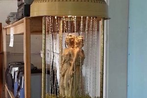 Illuminate: Vintage Waterfall Lamps for Timeless Elegance Vintage Treasures: Discover Rare Antiques, Collectibles & Retro Finds Illuminate: Vintage Waterfall Lamps for Timeless Elegance | Vintage Treasures: Discover Rare Antiques, Collectibles & Retro Finds