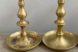 Antique Brass: Vintage Candle Holders & Decor Vintage Treasures: Discover Rare Antiques, Collectibles & Retro Finds Antique Brass: Vintage Candle Holders & Decor | Vintage Treasures: Discover Rare Antiques, Collectibles & Retro Finds