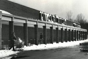 Discover Cleveland, OH Vintage Stores + More! Vintage Treasures: Discover Rare Antiques, Collectibles & Retro Finds Discover Cleveland, OH Vintage Stores + More! | Vintage Treasures: Discover Rare Antiques, Collectibles & Retro Finds