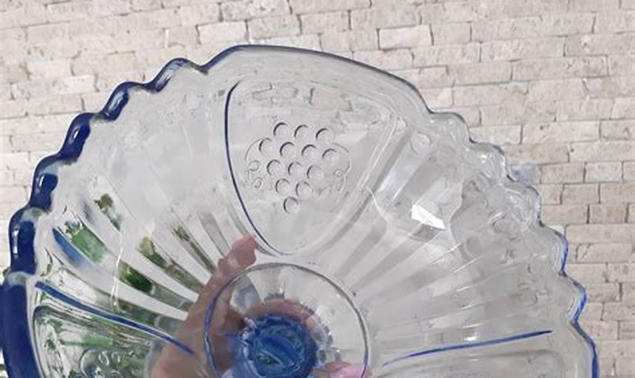 Collecting Vintage Glass Fruit Bowls: A Timeless Guide Vintage Treasures: Discover Rare Antiques, Collectibles & Retro Finds Collecting Vintage Glass Fruit Bowls: A Timeless Guide | Vintage Treasures: Discover Rare Antiques, Collectibles & Retro Finds