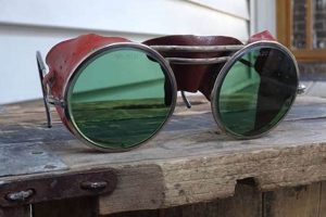 Old School Cool: Welding Glasses Vintage Styles | Vintage Treasures: Discover Rare Antiques, Collectibles & Retro Finds