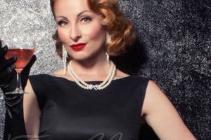 Shop Elegant Vintage Dress with Gloves: Style Now! Vintage Treasures: Discover Rare Antiques, Collectibles & Retro Finds Shop Elegant Vintage Dress with Gloves: Style Now! | Vintage Treasures: Discover Rare Antiques, Collectibles & Retro Finds