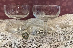 Shop Elegant Vintage Etched Champagne Glasses - Unique &amp; Rare | Vintage Treasures: Discover Rare Antiques, Collectibles & Retro Finds