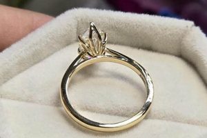 Buy a Vintage Tulip Ring: Floral Antique Rings | Vintage Treasures: Discover Rare Antiques, Collectibles & Retro Finds