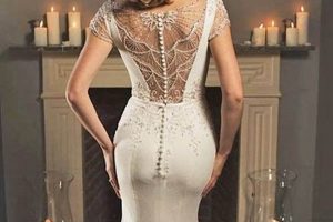 Timeless Vintage Looking Wedding Dresses: Styles &amp; Ideas | Vintage Treasures: Discover Rare Antiques, Collectibles & Retro Finds
