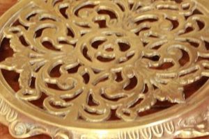Antique Charm: Vintage Brass Trivets for Your Home Decor Vintage Treasures: Discover Rare Antiques, Collectibles & Retro Finds Antique Charm: Vintage Brass Trivets for Your Home Decor | Vintage Treasures: Discover Rare Antiques, Collectibles & Retro Finds