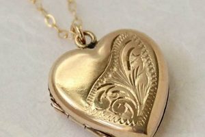 Timeless Vintage Gold Locket Necklace: Heirloom Charm Vintage Treasures: Discover Rare Antiques, Collectibles & Retro Finds Timeless Vintage Gold Locket Necklace: Heirloom Charm | Vintage Treasures: Discover Rare Antiques, Collectibles & Retro Finds