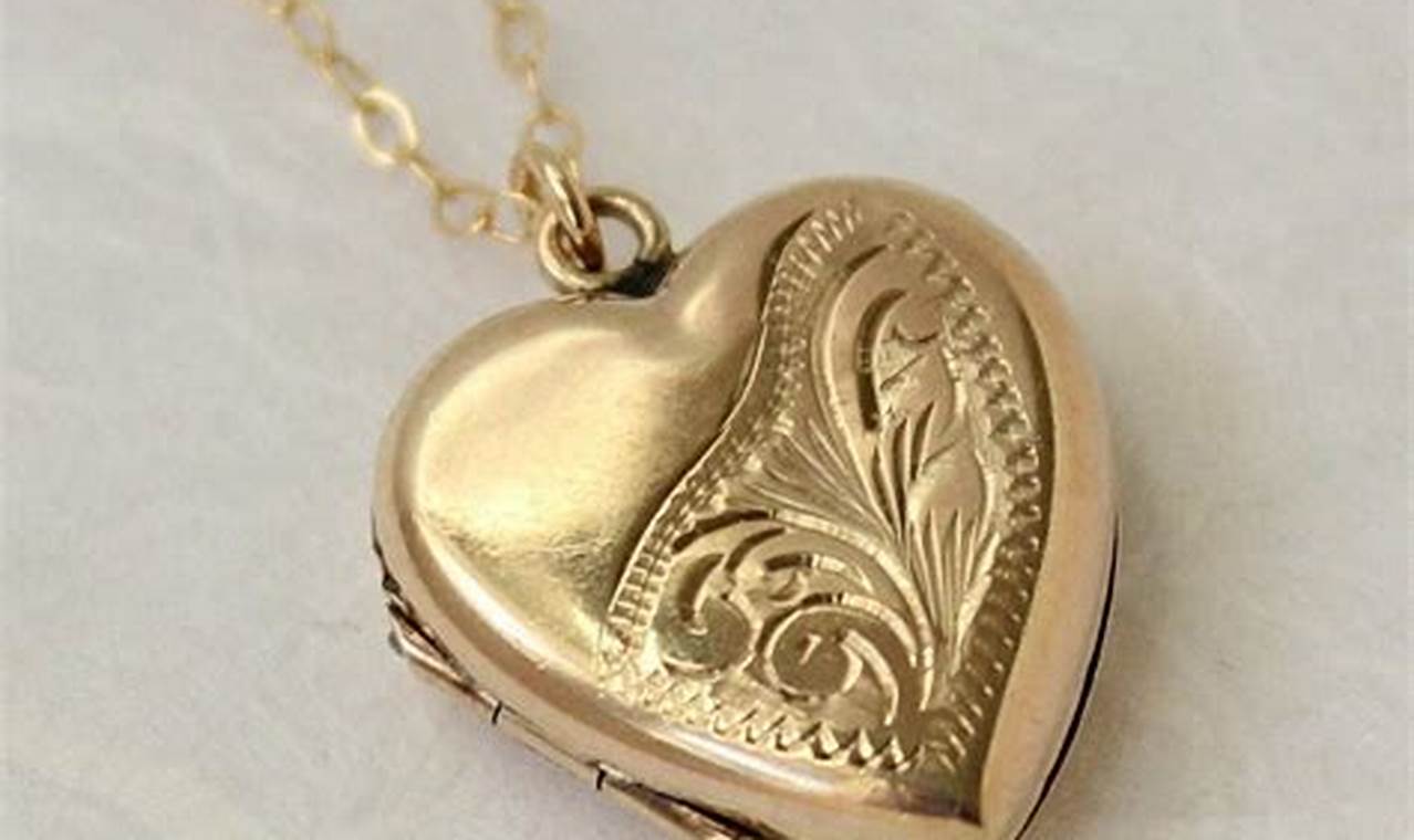 Timeless Vintage Gold Locket Necklace: Heirloom Charm Vintage Treasures: Discover Rare Antiques, Collectibles & Retro Finds Timeless Vintage Gold Locket Necklace: Heirloom Charm | Vintage Treasures: Discover Rare Antiques, Collectibles & Retro Finds