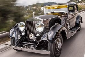 Owning Classic Rolls Royce Vintage Cars: A Guide | Vintage Treasures: Discover Rare Antiques, Collectibles & Retro Finds