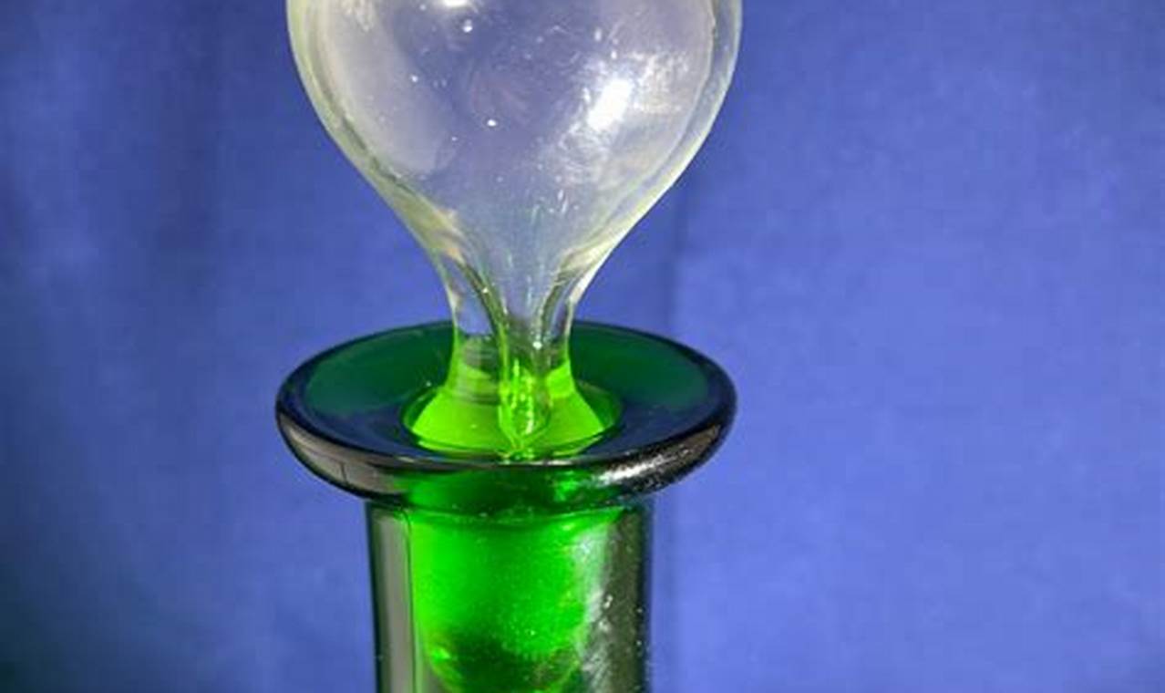 Admire Elegant Vintage Green Glass Decanter Collection Today! | Vintage Treasures: Discover Rare Antiques, Collectibles & Retro Finds