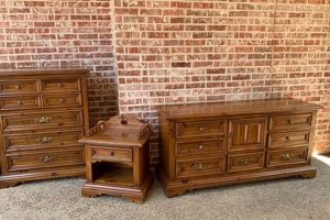 Timeless Vintage Thomasville Furniture: Find Your Style | Vintage Treasures: Discover Rare Antiques, Collectibles & Retro Finds