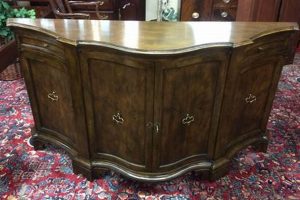 Buy Baker Vintage Furniture Today: Iconic Styles | Vintage Treasures: Discover Rare Antiques, Collectibles & Retro Finds