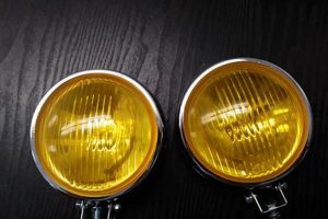 Illuminate the Past: Vintage Fog Driving Lights Vintage Treasures: Discover Rare Antiques, Collectibles & Retro Finds Illuminate the Past: Vintage Fog Driving Lights | Vintage Treasures: Discover Rare Antiques, Collectibles & Retro Finds