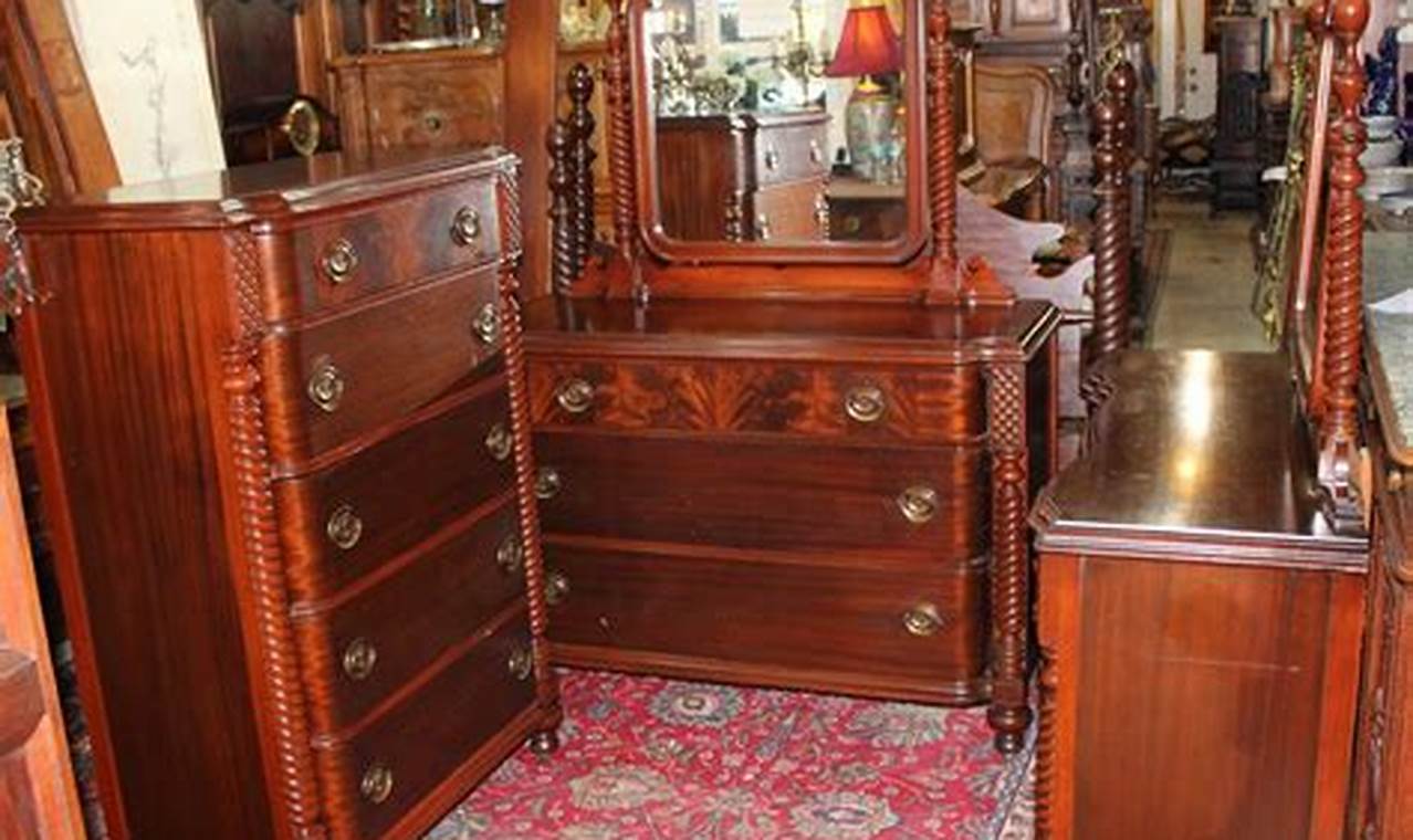 Own a Piece of History: Vintage Mahogany Furniture Guide | Vintage Treasures: Discover Rare Antiques, Collectibles & Retro Finds