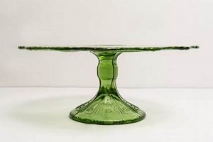 Displaying Cakes on Green Vintage Glass: A Cake Stand | Vintage Treasures: Discover Rare Antiques, Collectibles & Retro Finds