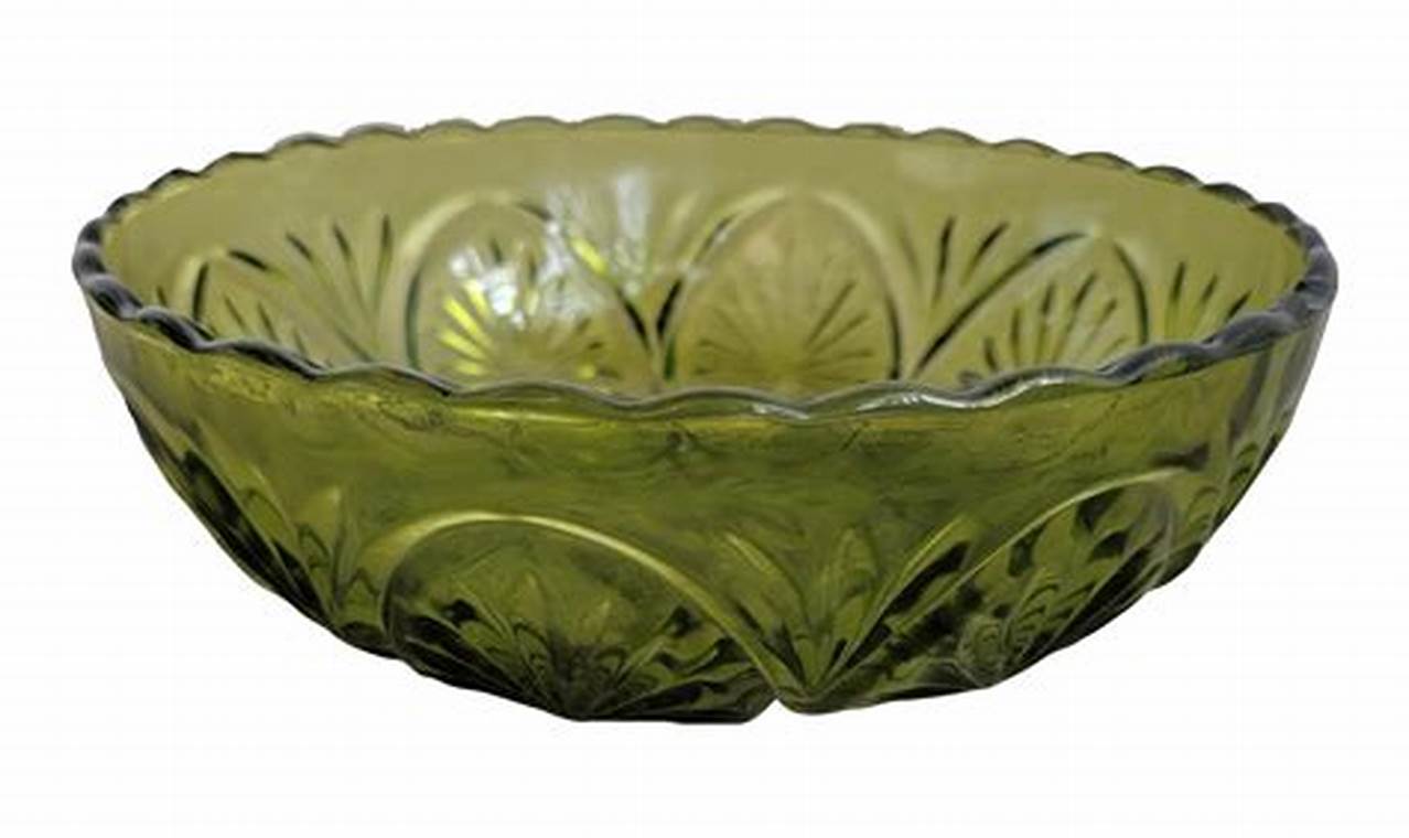 Timeless Beauty: Vintage Green Cut Glass Bowl Decor Vintage Treasures: Discover Rare Antiques, Collectibles & Retro Finds Timeless Beauty: Vintage Green Cut Glass Bowl Decor | Vintage Treasures: Discover Rare Antiques, Collectibles & Retro Finds