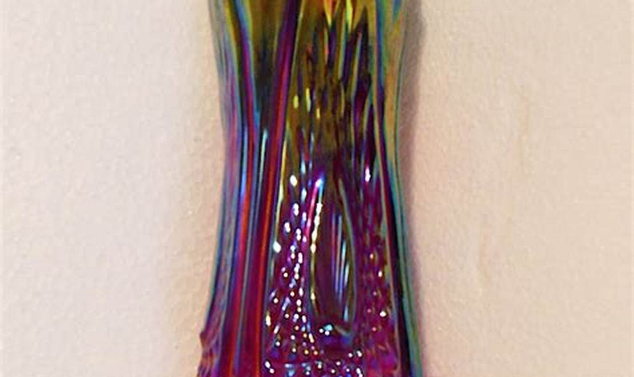 Collectible Vintage Carnival Glass Vase: Shimmering Beauty Vintage Treasures: Discover Rare Antiques, Collectibles & Retro Finds Collectible Vintage Carnival Glass Vase: Shimmering Beauty | Vintage Treasures: Discover Rare Antiques, Collectibles & Retro Finds