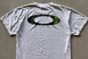 Rare Oakley Vintage Shirts: Value &amp; Style | Vintage Treasures: Discover Rare Antiques, Collectibles & Retro Finds