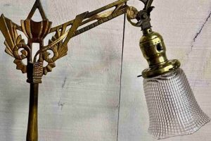Buying Guide: Vintage Bridge Lamp Styles + Tips | Vintage Treasures: Discover Rare Antiques, Collectibles & Retro Finds