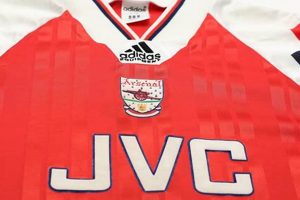Buy Vintage Arsenal Football Shirts: Classic Gunners Kits Vintage Treasures: Discover Rare Antiques, Collectibles & Retro Finds Buy Vintage Arsenal Football Shirts: Classic Gunners Kits | Vintage Treasures: Discover Rare Antiques, Collectibles & Retro Finds