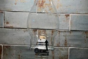 Illuminate History: Lamplight Farms Vintage Oil Lamps Value | Vintage Treasures: Discover Rare Antiques, Collectibles & Retro Finds