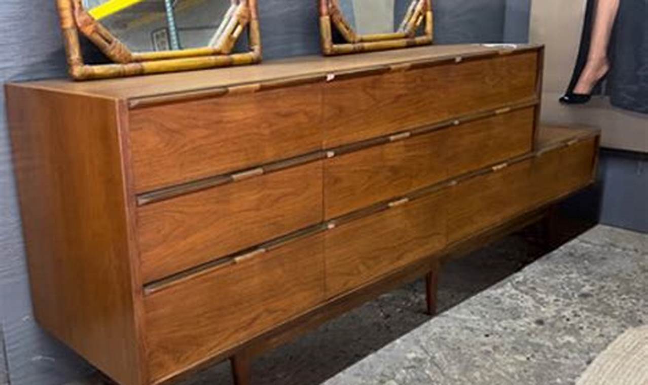 Discover Vintage Furniture Philadelphia: Timeless Finds! | Vintage Treasures: Discover Rare Antiques, Collectibles & Retro Finds
