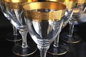 Adorn Your Home with Unique Vintage Gold Glassware Vintage Treasures: Discover Rare Antiques, Collectibles & Retro Finds Adorn Your Home with Unique Vintage Gold Glassware | Vintage Treasures: Discover Rare Antiques, Collectibles & Retro Finds