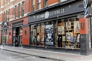 Shop Cleveland Vintage Stores: Finds &amp; More | Vintage Treasures: Discover Rare Antiques, Collectibles & Retro Finds