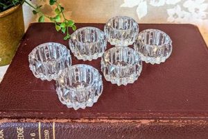 Collectable Vintage Glass Salt Bowls: Antiques & More Vintage Treasures: Discover Rare Antiques, Collectibles & Retro Finds Collectable Vintage Glass Salt Bowls: Antiques & More | Vintage Treasures: Discover Rare Antiques, Collectibles & Retro Finds