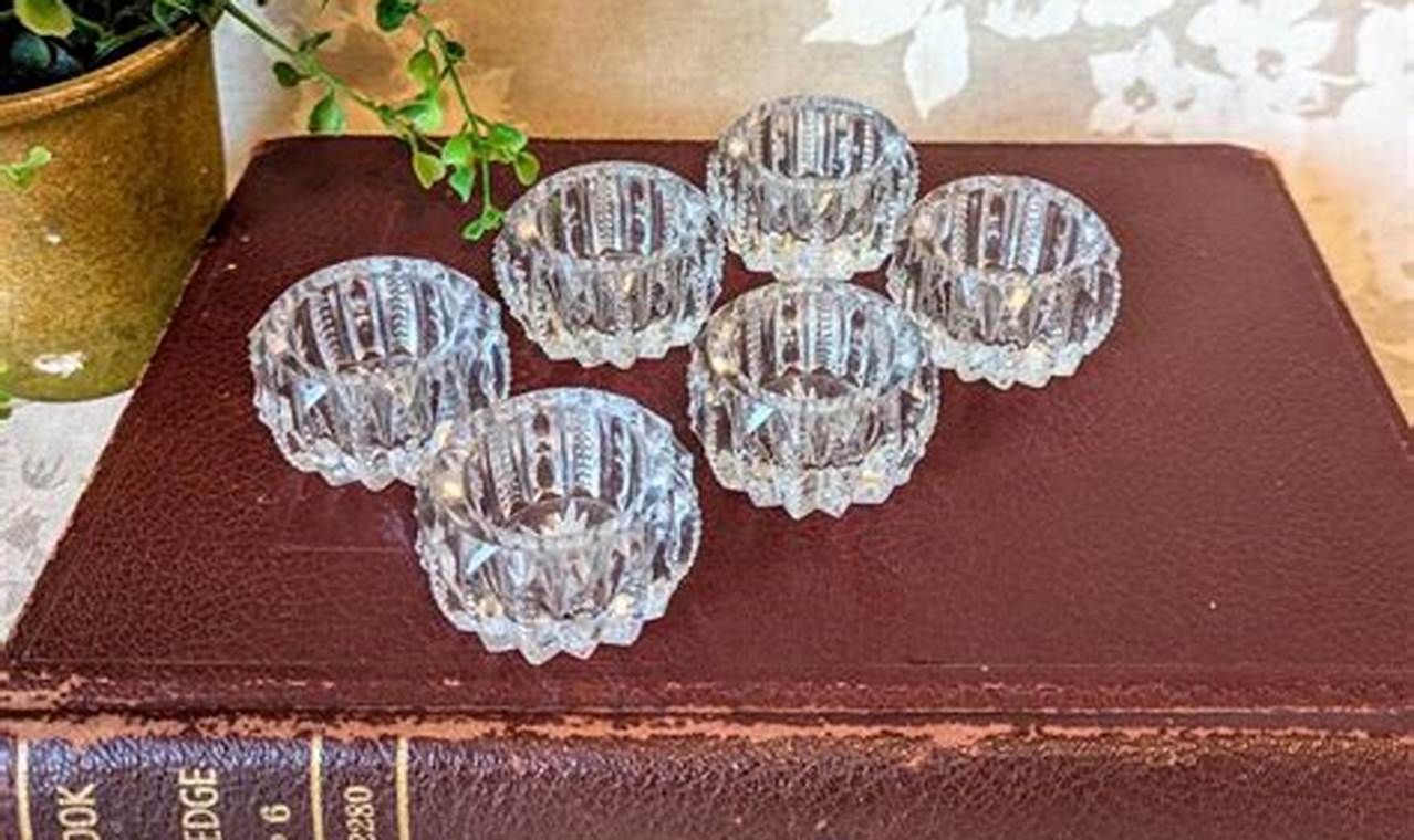 Collectable Vintage Glass Salt Bowls: Antiques & More | Vintage Treasures: Discover Rare Antiques, Collectibles & Retro Finds