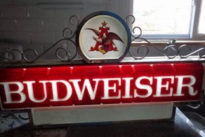Collectible Vintage Budweiser Light Up Signs: History & Value | Vintage Treasures: Discover Rare Antiques, Collectibles & Retro Finds